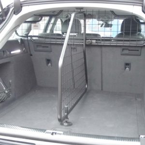 AUDI A4/S4 AVANT (B9) (2016 ONWARDS) DOG GUARD AND BOOT DIVIDER (Part no.G1495B*)