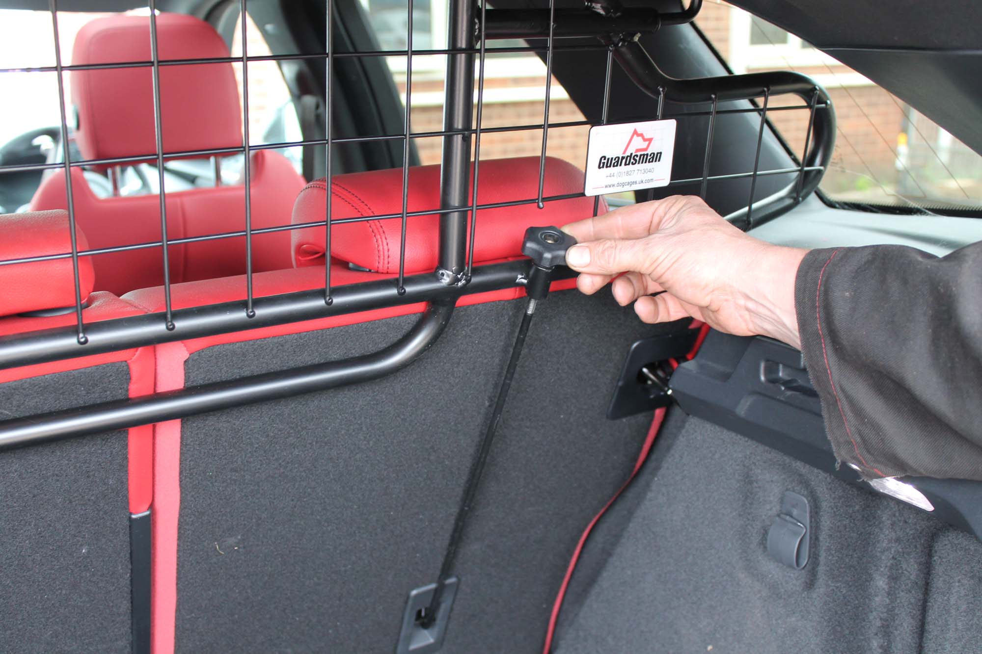 Guardsman Jaguar F Pace Dog Guard and Variable Boot Divider