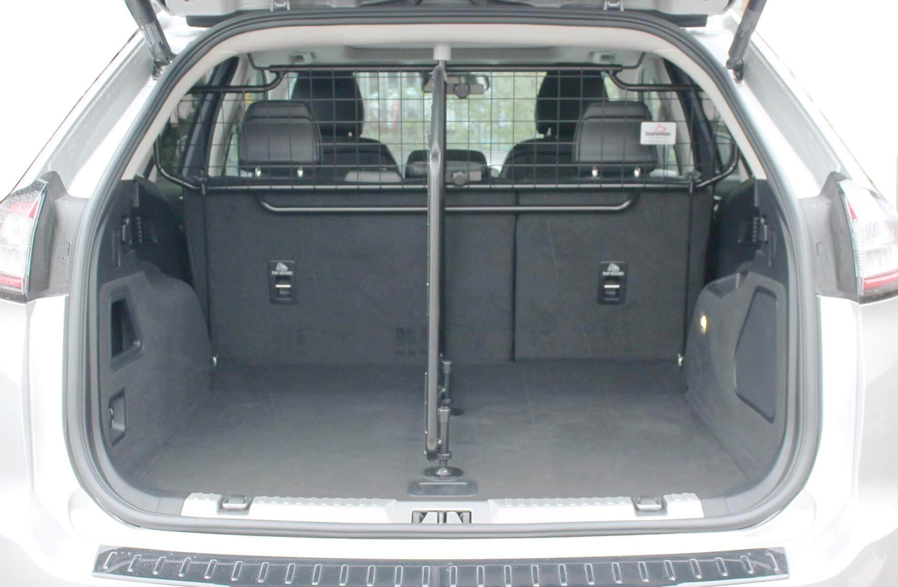 Ford edge dog barrier 2025