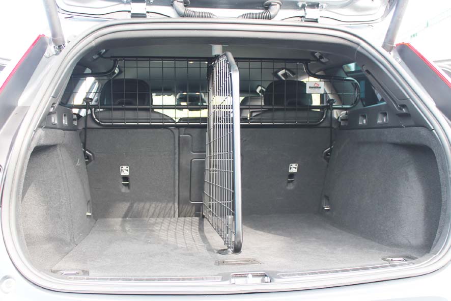 Volvo v60 shop boot divider