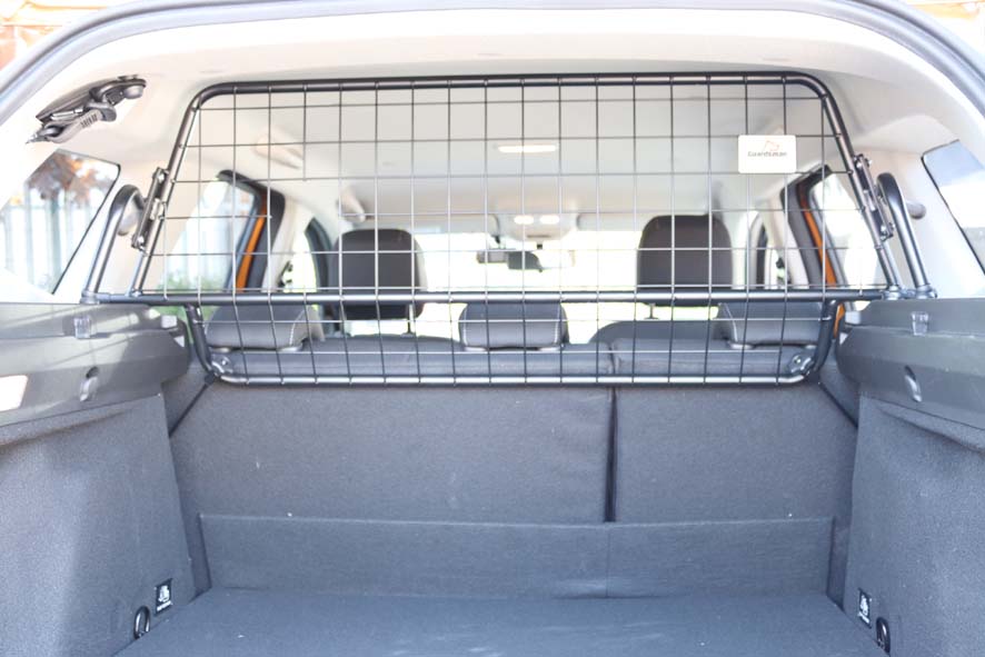 Dacia duster shop dog guard