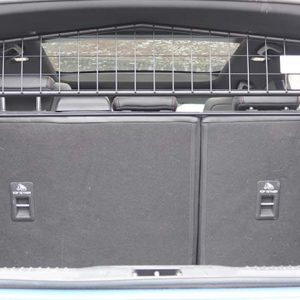 FORD FOCUS #4 (À PARTIR DE 2018) Grille de Séparation pour Chien (G1602)