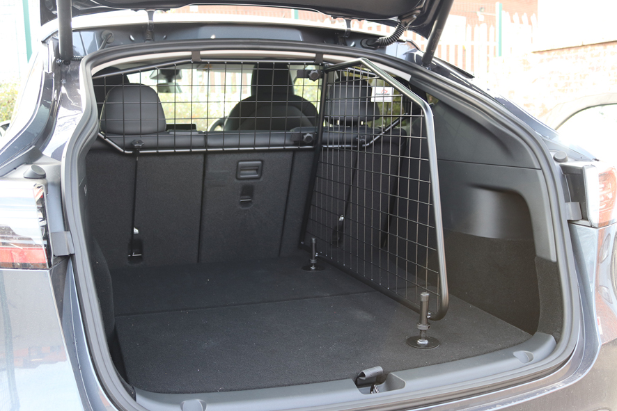 Guardsman - Tesla Model Y (2021 onwards) Dog Guard and Variable