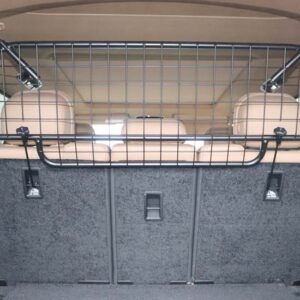 RANGE ROVER #5 Dog Guard (NO EXECUTIVE SEATING) (2022 onwards) (part no. G1636)