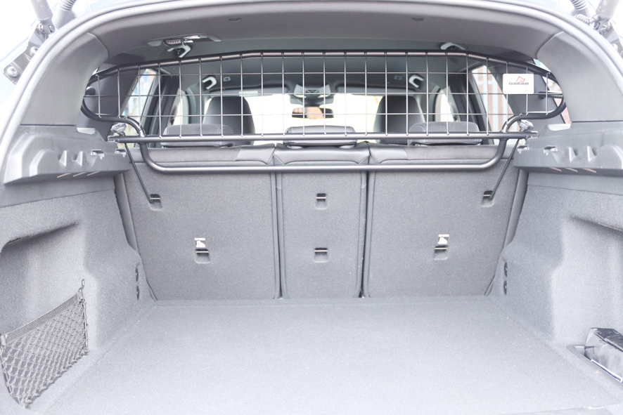 Bmw x1 deals dog guard